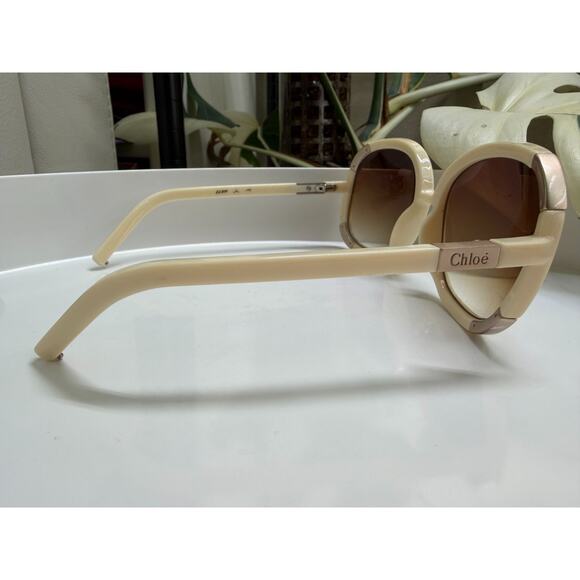 Authentic Chloe Myrte CL 2119 Oversized Ivory Sunglasses with Case main image 11